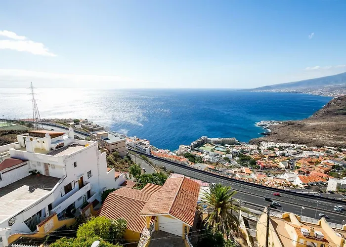 Breathtaking 180 Degrees Views In Tabaiba Alta