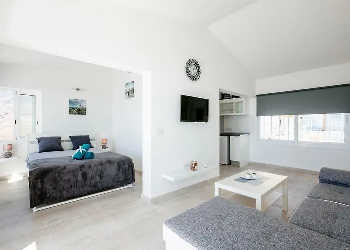 Breathtaking 180 Degrees Views In Tabaiba Alta *