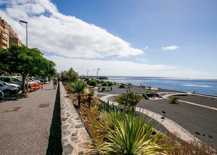 Breathtaking 180 Degrees Views In Tabaiba Alta Santa Cruz de Tenerife