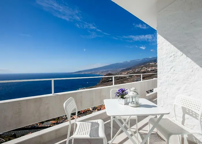 Breathtaking 180 Degrees Views In Tabaiba Alta